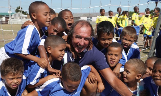 hugo1laureus_soccerclinic